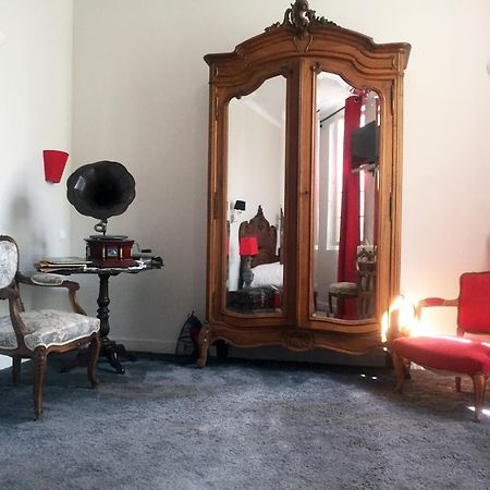 Auberge Du Puits Souillac Quarto foto