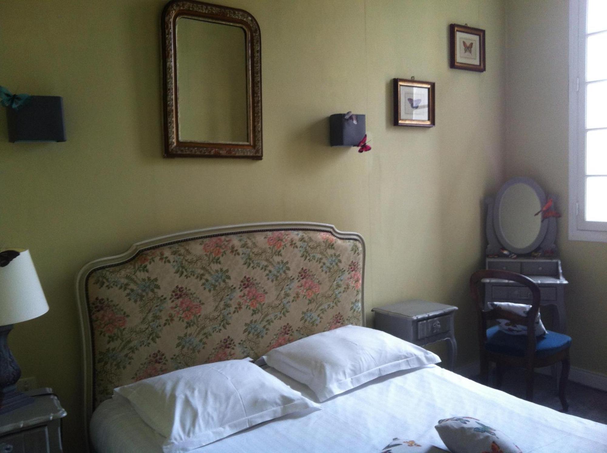 Auberge Du Puits Souillac Quarto foto